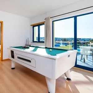 Penthouse 160sqm Wide Terraces Pool View & Private Hot Tub & Parking Albufeira